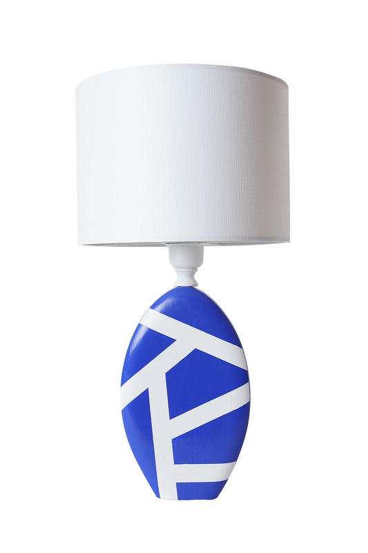 YL585 - Table Lamp