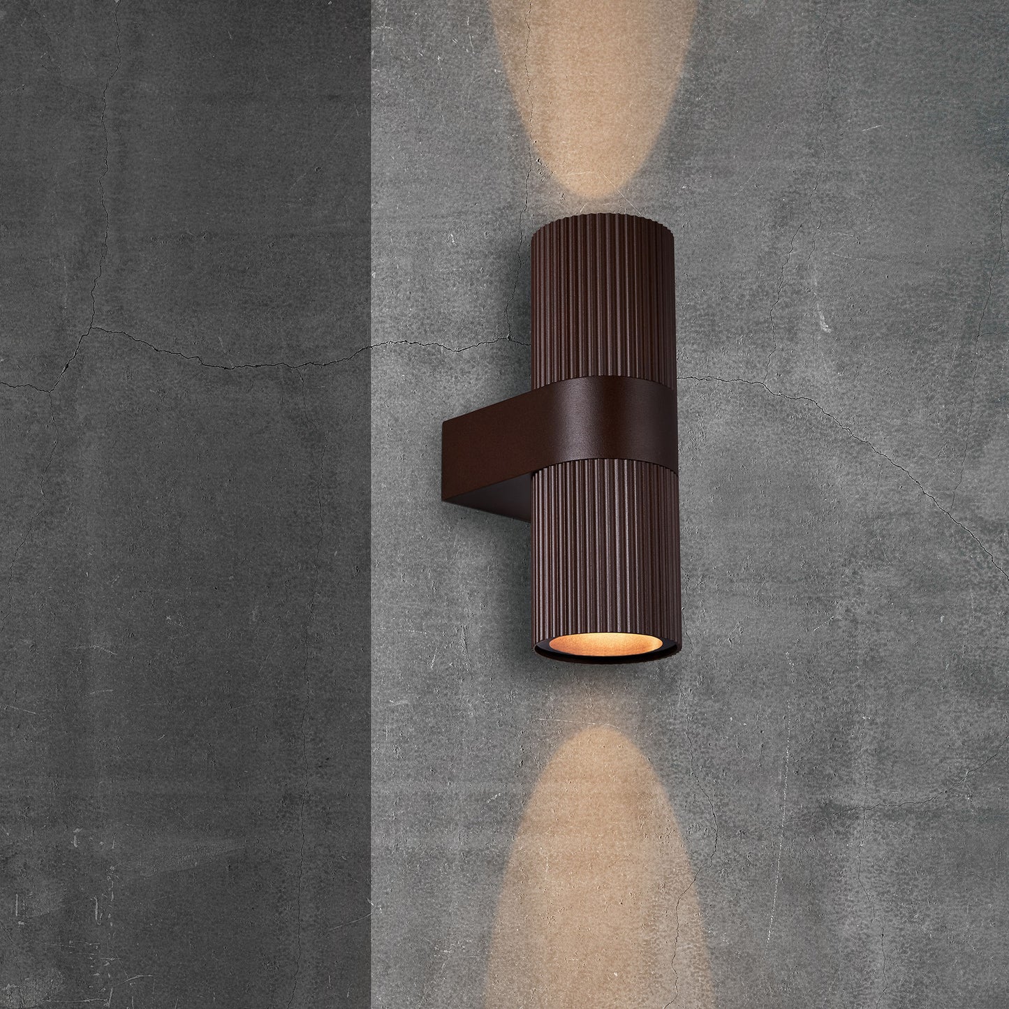 Kyklop Ripple | Væglampe | Rustfarvet