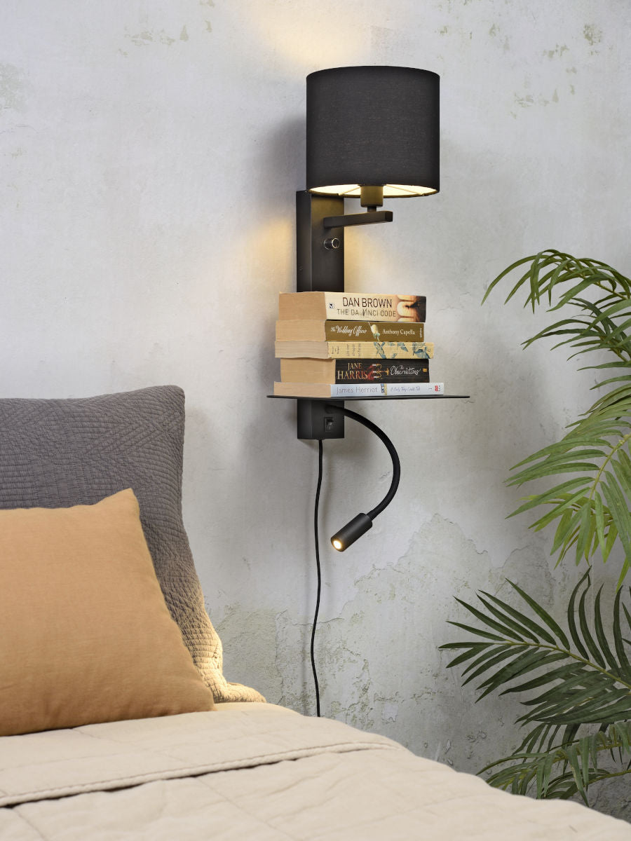 Det handlar om RoMi | Vägglampa Florence hylla+usb+läslampa/skärm 1815 svart