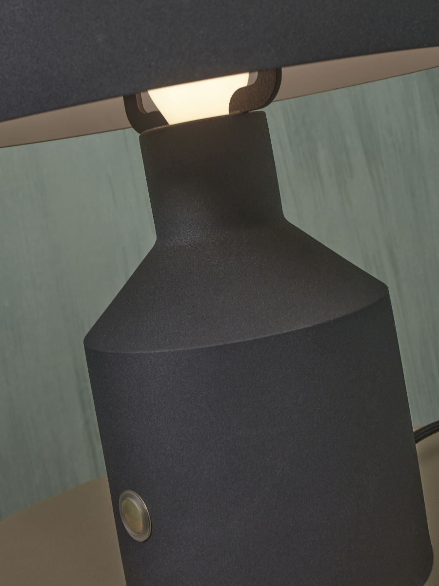 Det handlar om RoMi | Bordslampa järn Porto h.30x25cm, svart