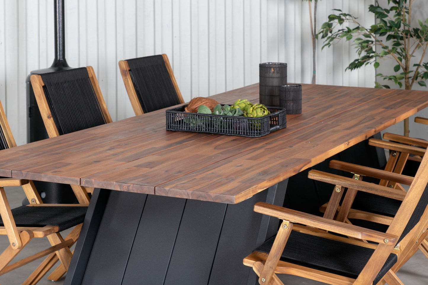 Doory - Spisebord, sort stål / akacie top i teak look - 250*100cm+ Peter foldbar stol - rope / akacia