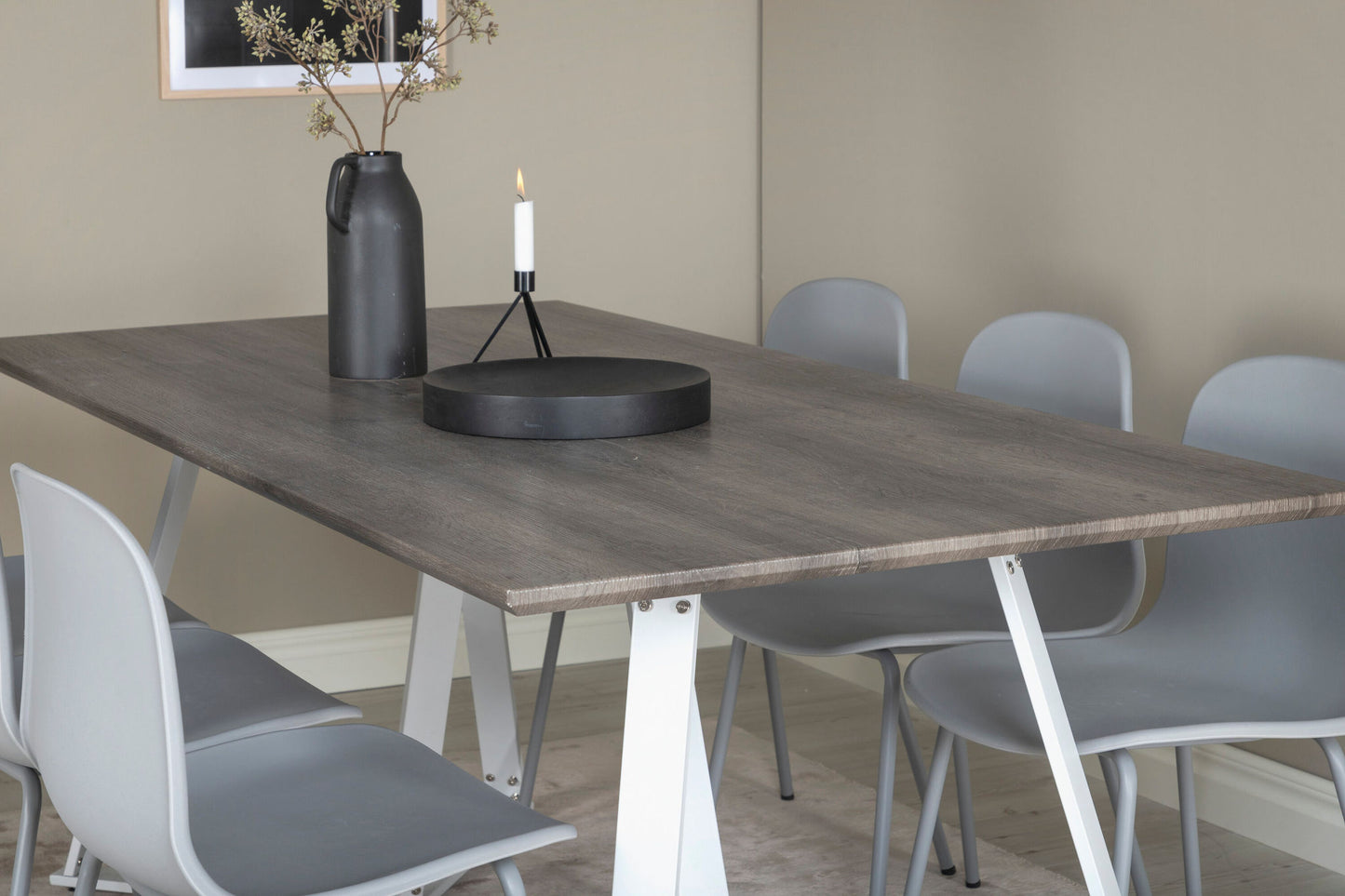 Maria - Spisebord, Grå "oak" / Hvide ben +Arctic Spisebordsstol - Grå ben - Grå Plast