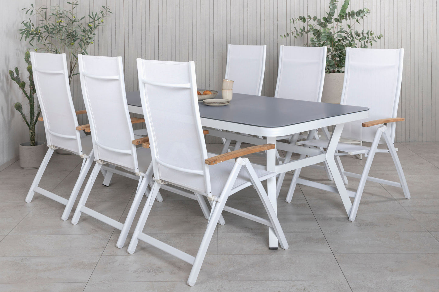 Virya - Spisebord, Hvid Alu / Grå glas - big table+ Panama Lys 5-pos Stol Hvid / Hvid