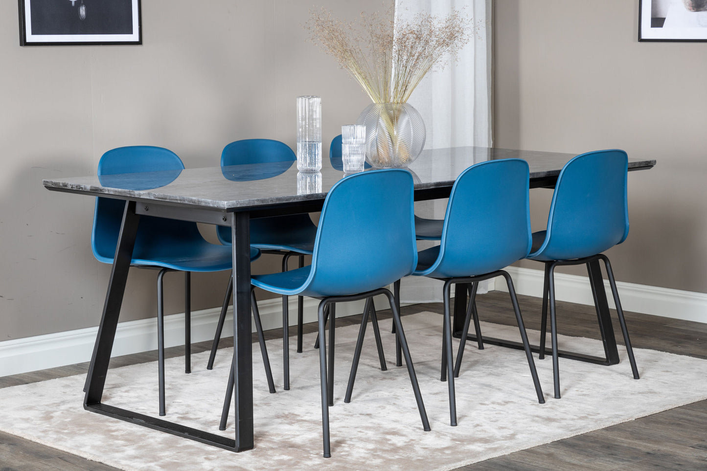 Estelle - Spisebord, 200*90*H76 - Sort+Arctic Spisebordsstol - Sorte ben - Blå Plast