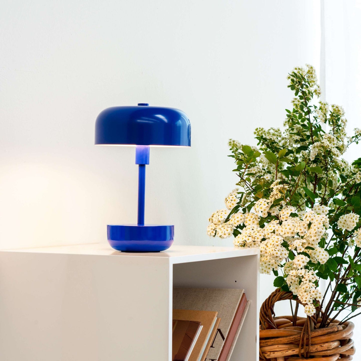 Haipot blå LED genopladelig bordlampe