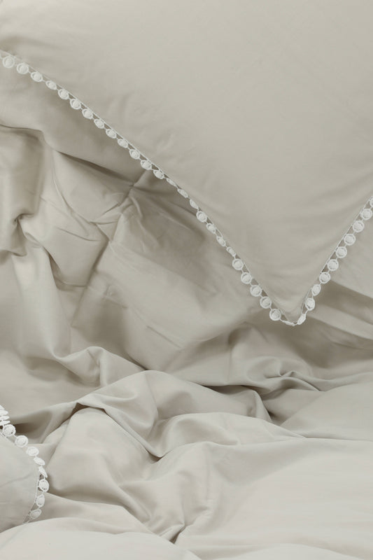 Venture Design | Livia Sängkläder Bomullssatin - Ljusgrå - 150*200