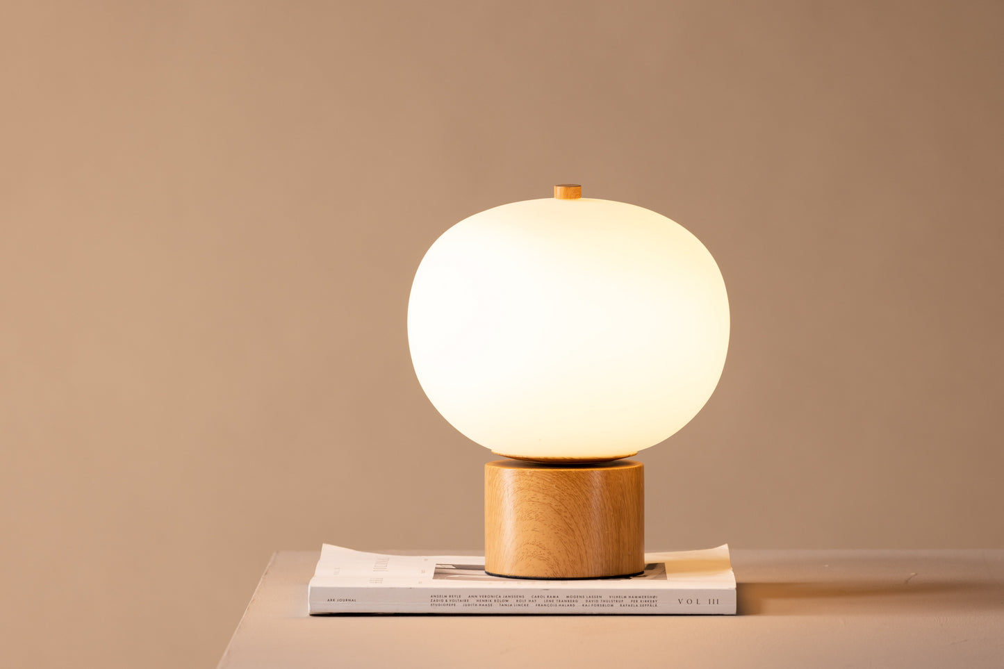 Cholet - Bordlampe, Natur / Hvid glas